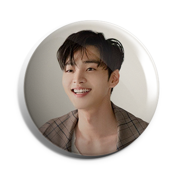 Kim Min-jae Brooch