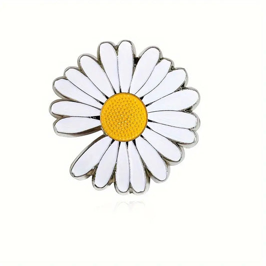 Small Daisy  Enamel Pin